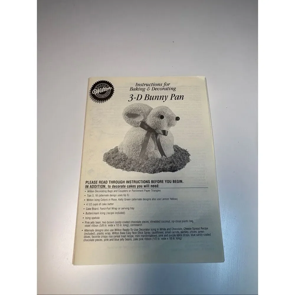 Wilton 3-D Bunny Cake Pan vintage